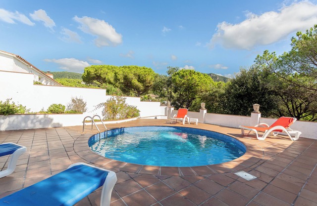 Villa 'Sea près des golfs - El Cerezo' with Private Pool, Terrace, A/C & Wi-Fi