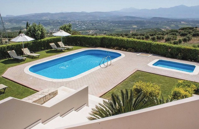 Villa Selena 6 bedroom villa