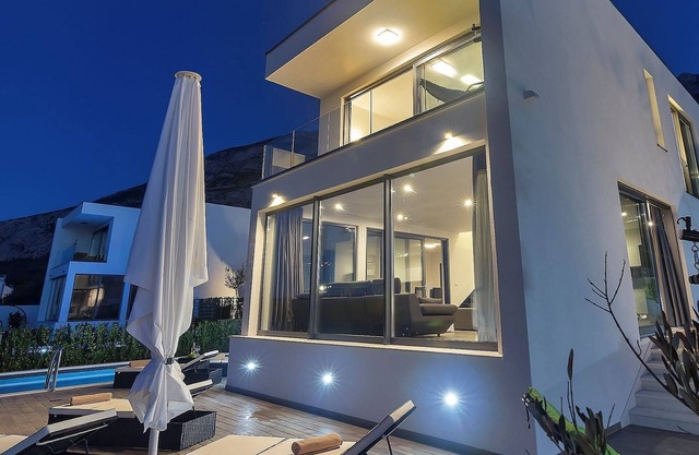 Villa Selina2 with pool
