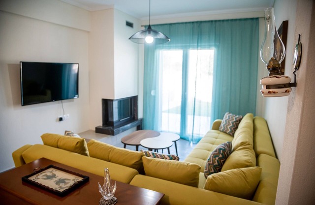 Villa Serafima - brand new maisonette 4 min from the beach