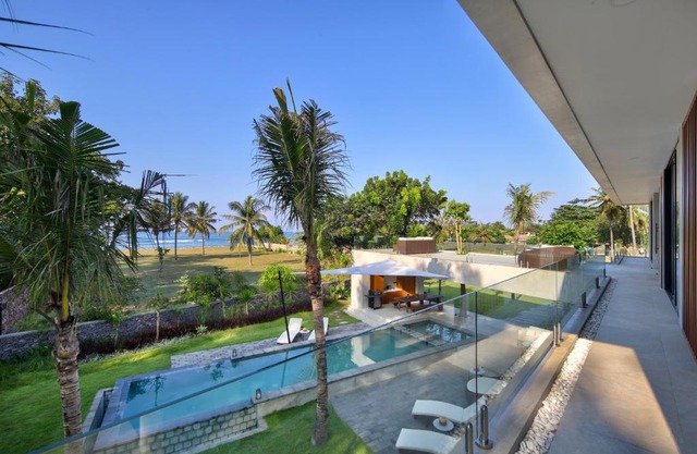 Villa Serangan - Private Beach Access