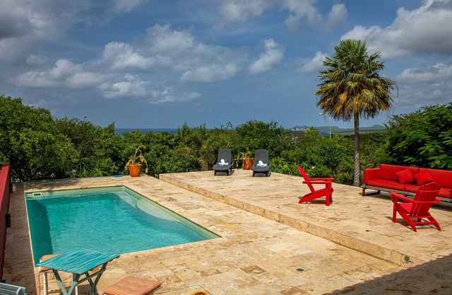 Villa Serena - Natural Beauty and Secluded Tranquility