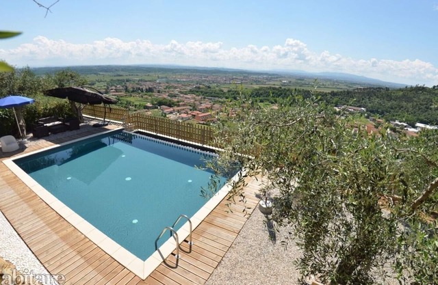 Villa Serra - Tuscan villa with private pool