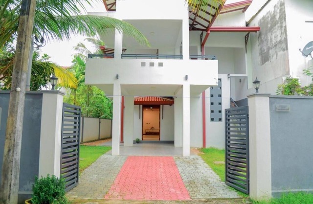 Villa Sihina Nadi,Downstairs Near to the Beach