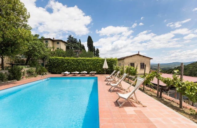 Villa Soldani - Sixteen Bedroom Villa, Sleeps 33