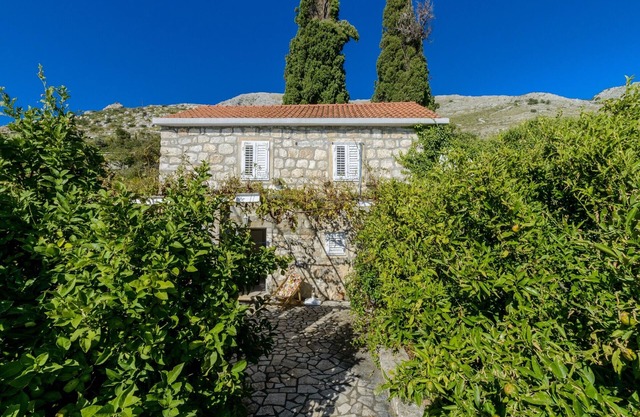 Villa Soline - Two Bedroom Apartment with Terrace and Sea View