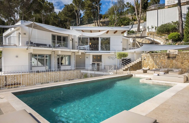 Villa Son Vida - view over the bay of Palma