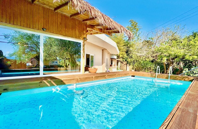 Villa Sophia Central with private plunge pool
