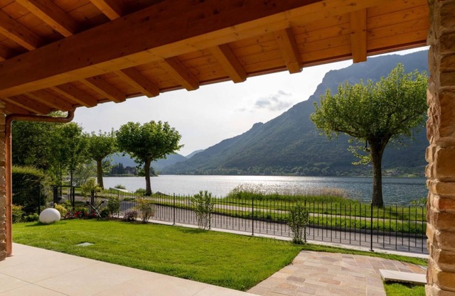 Villa Stefano - Two Bedroom Villa, Sleeps 6
