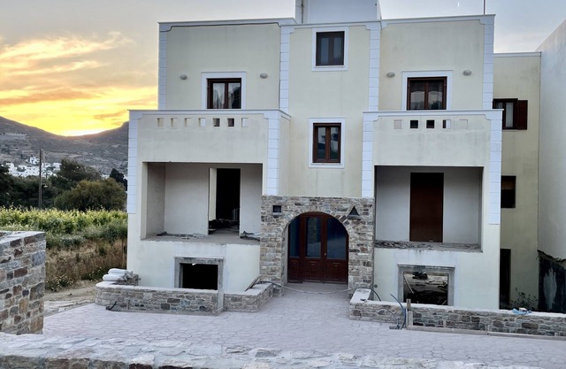 Villa Stelianna - Stately stone house at Eggares Village