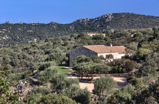 Villa Stone Queen in Costa Smeralda with Jacuzzi- SARDINIA UNLIMITED