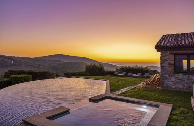 Villa Subtila - Eight Bedroom Resort, Sleeps 16