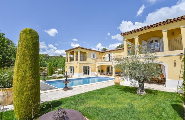 Villa SULIS