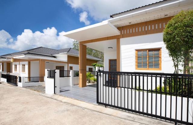 Villa Sunrise Garden B190