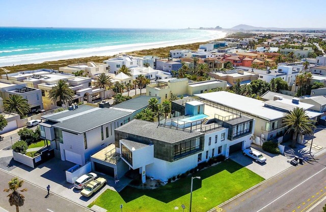 Beach Villa 