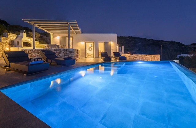 VILLA SUNSET PAROS-BRAND NEW HOME