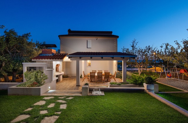 Villa Sunshine overlooking Kastela bay