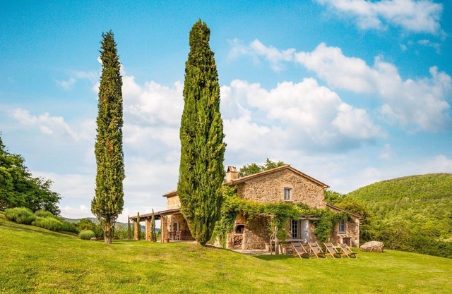 Villa Tirelli - Five Bedroom Villa, Sleeps 10