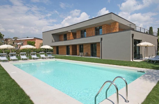 Villa T14