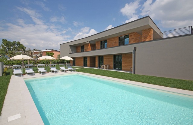 Villa T14