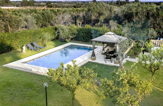 Villa "Tenuta Concamarau" with Private Pool, 2 Private Terraces & Wi-Fi