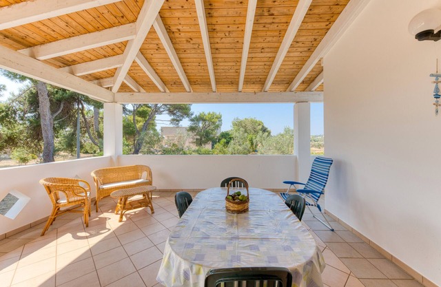 Villa 'Terra Rossa - Grande' with Private Terrace and Private Garden