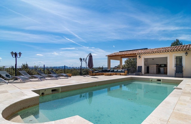 Villa Thalia - Belle maison avec Piscine et Pool House