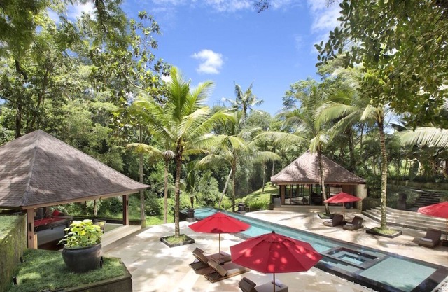 Villa The Sanctuary Bali: 6-bedroom, staffed private luxury resort in Canggu.