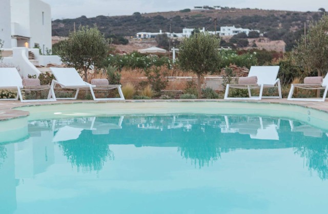 Villa THIJA, ILLICIT