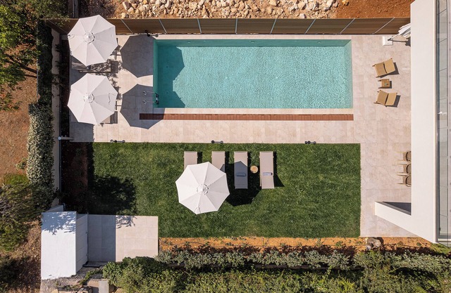 Villa Thimi-Luxury Family Villa with Pool near Chania–Sleeps 8