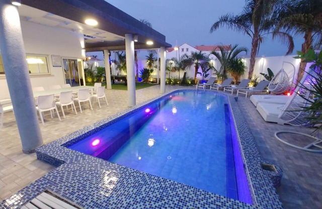 villa tiltan