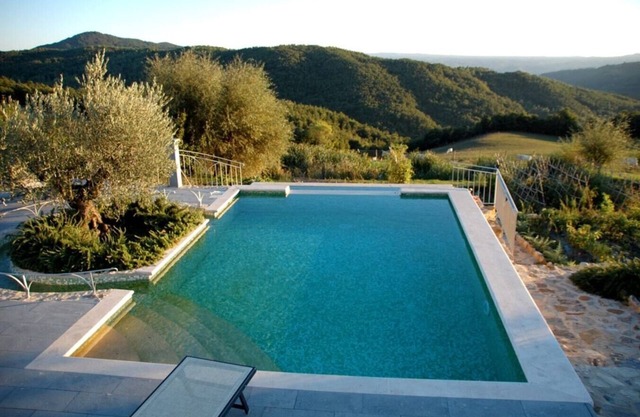 Villa Trevinano - Private villa with pool in Lazio