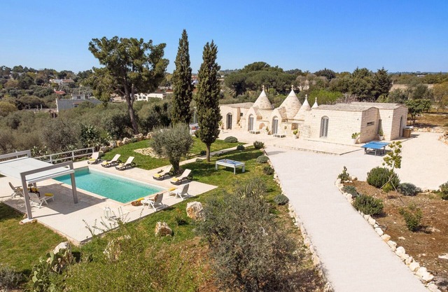 Villa Trulli Theodoro by Villa Plus