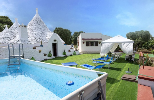 Villa "Trullo Libellula" with Private Garden, Private Mini Pool & Wi-Fi