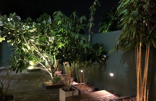 Villa Tyra, walking distance to the sea and tourist paths