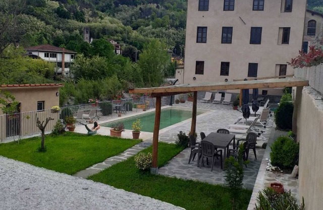 Villa Ulqini. Riverside Villa Bagni Di Lucca.
