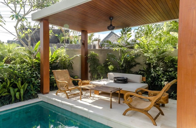 Villa Uma Berawa by Fantasia Villas