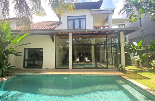Villa Utara - Two Bedroom Villa, Sleeps 4