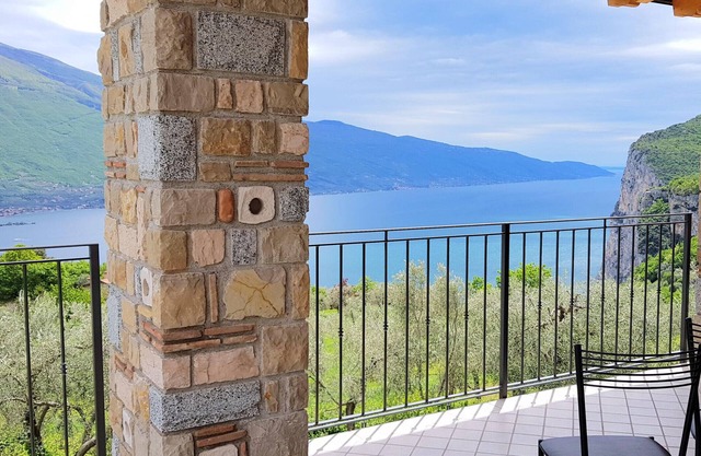 Villa Vagne 2 Holideal Lake View Apartment