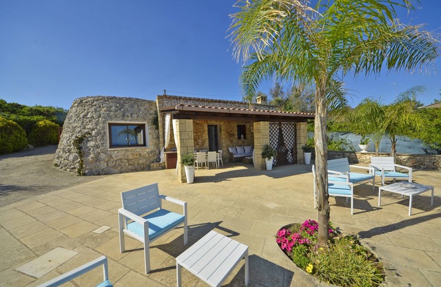 Villa Valeria con vista panoramica sul mare.