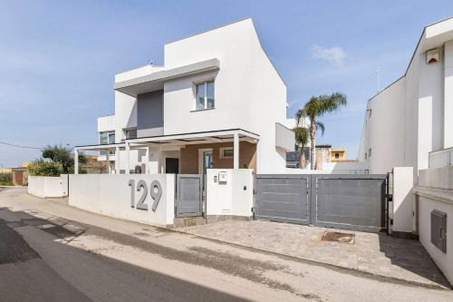 Villa Vanessa Milazzo, Sicily - EV Charge Station