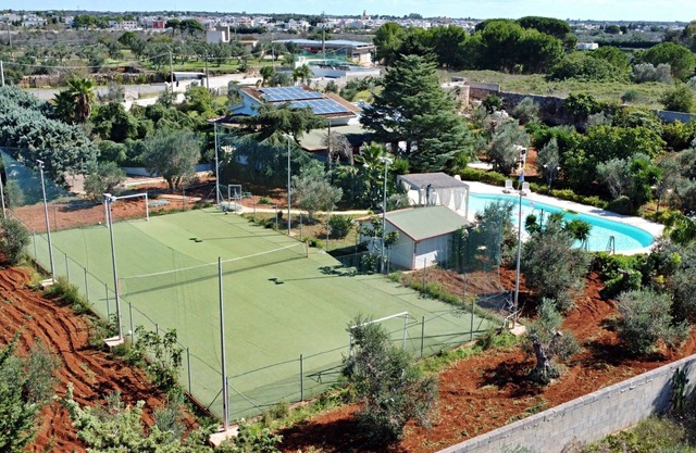 Villa Velisia - Con Ampia Piscina E Campo Da Gioco Privato