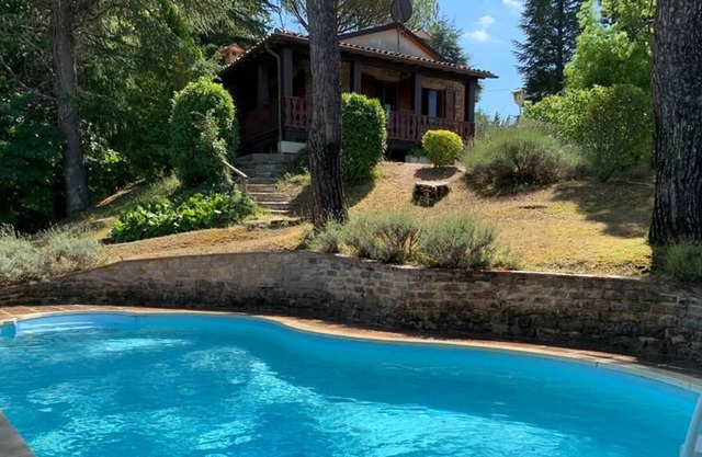 Villa Verde, cottage with private pool