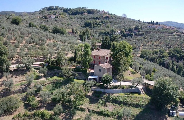 Villa Vestra in Vinci holiday home