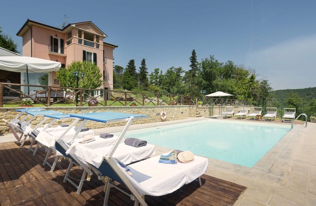 Villa Vittoria d'Anghiari 7+3, Emma Villas
