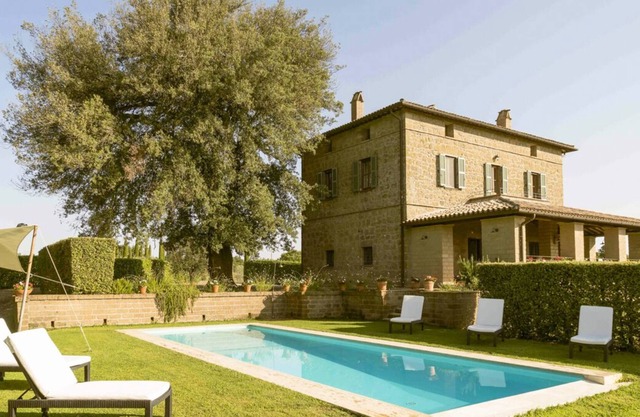 Villa Volsini - Five Bedroom Villa, Sleeps 8