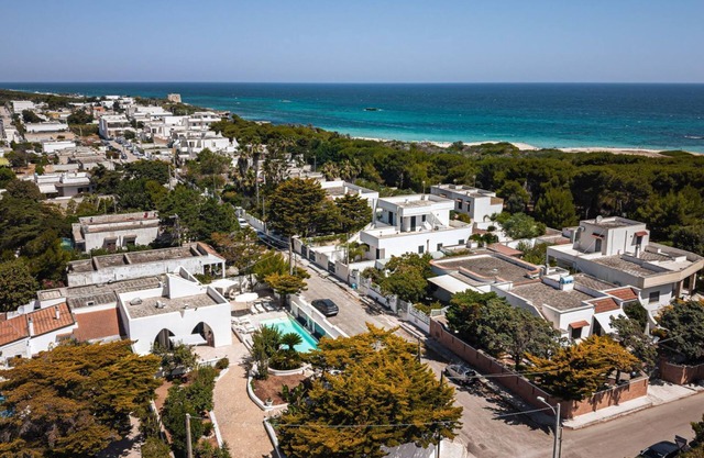Villa with private pool in San Foca 100 meters from the sea
