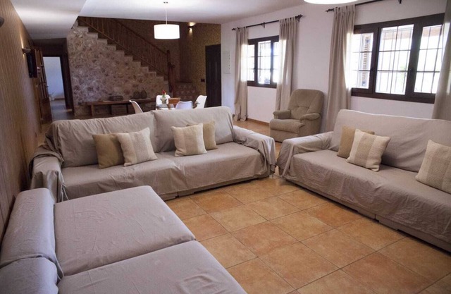 Villa with bbq and pool in Santa Eugenia