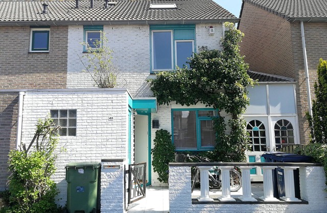 Villa with garden 20 minutes from Amsterdam
