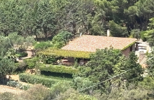 Villa with panoramic veranda 'Il Riccio'
